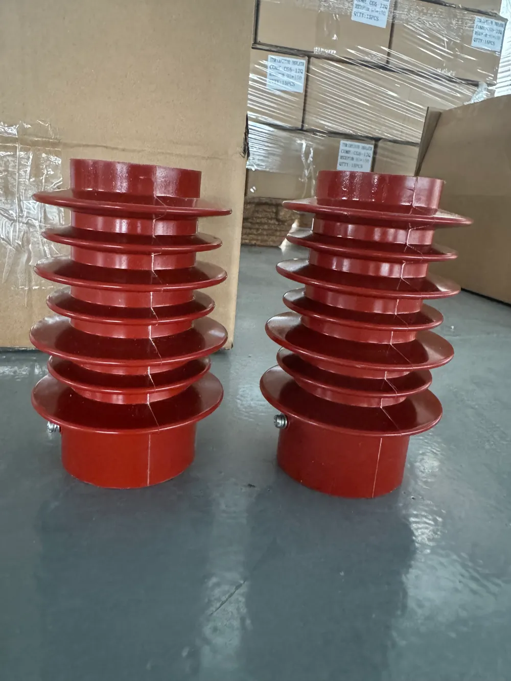 12KV 17.5kv 24kv 36KV स्विचगियर प्यानलले epoxy राल इन्सुलेशन भागहरू प्रयोग गर्दछ